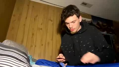 Snapshot of downlowcruising chatting on December 2024 02:41:01 AM DownLowCruising online show from December 2024 02:41:01 AM