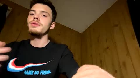 Snapshot of downlowcruising chatting on April 2026 05:08:01 AM DownLowCruising online show from April 2026 05:08:01 AM