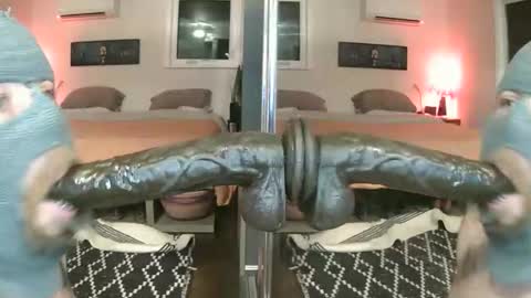 dpthroatorallybi online show from February 2026 06:37:01 AM