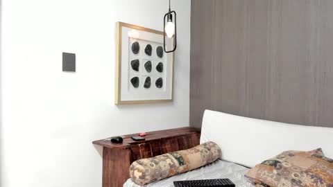 Lissa  Or DRACARYSS your dragon Queen  online show from December 2024 01:33:01 PM