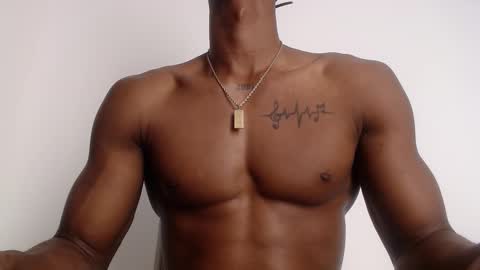 Snapshot of drake_brown_23 chatting on December 2025 07:02:02 AM Drake 23 online show from December 2025 07:02:02 AM