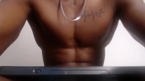 Snapshot of drake_brown_23 chatting on February 2026 02:24:01 PM Drake 23 online show from February 2026 02:24:01 PM