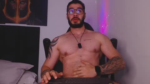 drake_cole11 online show from December 2024 10:30:01 AM