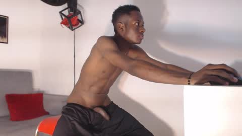 Snapshot of drake_laconte chatting on April 2026 08:20:02 PM drake_laconte online show from April 2026 08:20:02 PM