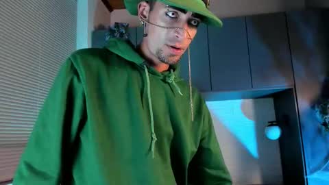 Drake Neuman online show from October 2025 04:37:01 AM