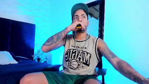 Snapshot of drakeneumann chatting on July 2026 03:45:02 AM Drake Neuman online show from July 2026 03:45:02 AM