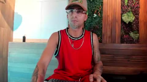 Snapshot of drakeneumann chatting on August 2026 03:38:02 AM Drake Neuman online show from August 2026 03:38:02 AM