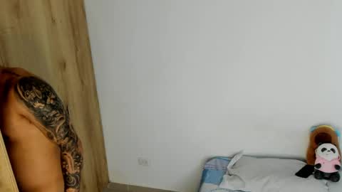 Snapshot of drakesmith02 chatting on April 2026 01:30:01 PM Drake Smith online show from April 2026 01:30:01 PM