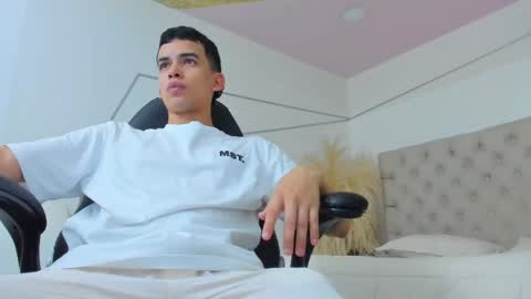 Drako online show from April 2026 08:25:02 PM