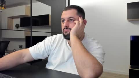 Draven A online show from February 2025 07:44:02 PM