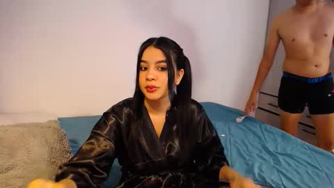 -- nicolle and jhon -- online show from March 2026 05:44:02 AM