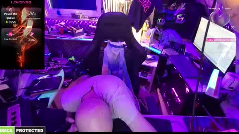 drawingcock online show from September 2025 10:53:02 PM