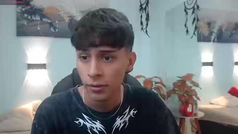 Snapshot of draxblade chatting on February 2026 01:05:02 PM DraxBlade online show from February 2026 01:05:02 PM