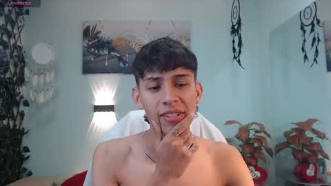 Snapshot of draxblade chatting on February 2026 01:28:01 PM DraxBlade online show from February 2026 01:28:01 PM