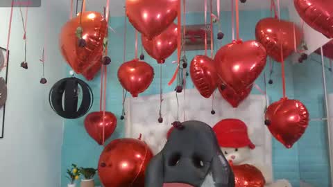 Snapshot of draxblade chatting on February 2026 08:16:01 PM DraxBlade online show from February 2026 08:16:01 PM