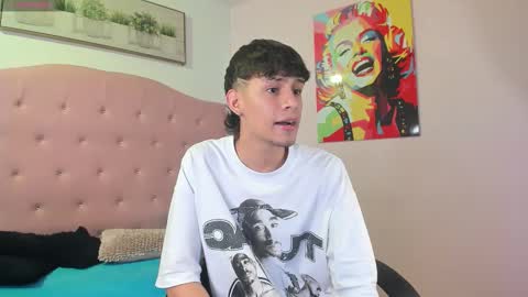 Snapshot of draxblade chatting on March 2026 03:28:02 AM DraxBlade online show from March 2026 03:28:02 AM