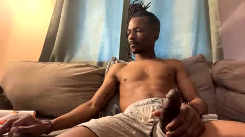 Snapshot of dreadhead19 chatting on March 2026 10:02:02 PM West Dread online show from March 2026 10:02:02 PM