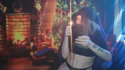 Snapshot of dreadpirate_riyu chatting on December 2024 02:09:02 AM Lorelei Riyu online show from December 2024 02:09:02 AM