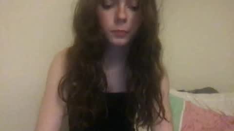 Snapshot of dream1girl_ chatting on December 2024 12:38:01 AM ur dream girl online show from December 2024 12:38:01 AM