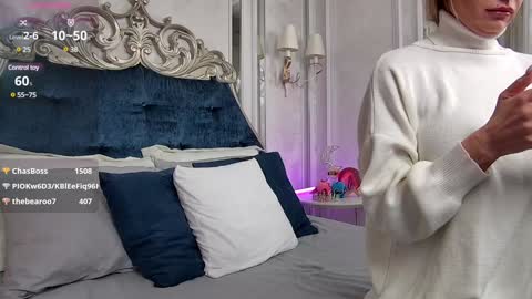 Snapshot of dream_blonde_ chatting on January 2025 01:34:01 PM Maria online show from January 2025 01:34:01 PM