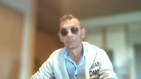 Snapshot of dreambob chatting on June 2026 10:39:02 AM Dreambob online show from June 2026 10:39:02 AM