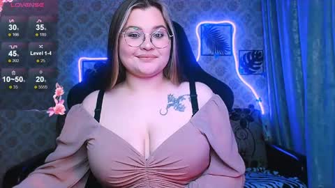dreamforyoue2 online show from June 2026 07:30:02 PM