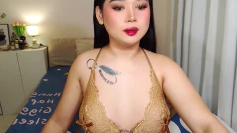 Snapshot of dreamgirlheaven chatting on September 2025 07:08:02 AM Heaven online show from September 2025 07:08:02 AM