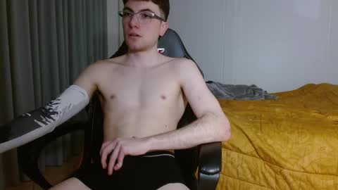 Snapshot of dreammicok chatting on April 2026 04:04:02 PM DreamBoy online show from April 2026 04:04:02 PM