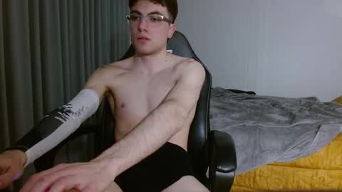 Snapshot of dreammicok chatting on April 2026 11:27:01 PM DreamBoy online show from April 2026 11:27:01 PM