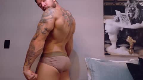 Snapshot of dreammr1 chatting on March 2026 10:03:01 PM cris online show from March 2026 10:03:01 PM