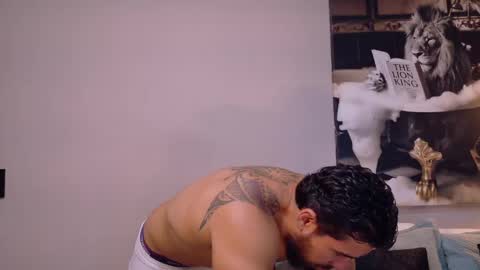 Snapshot of dreammr1 chatting on April 2026 12:24:02 AM cris online show from April 2026 12:24:02 AM