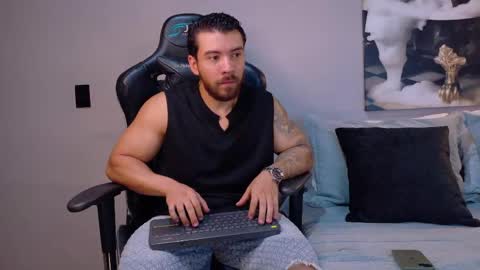 Snapshot of dreammr1 chatting on April 2026 09:59:02 PM cris online show from April 2026 09:59:02 PM