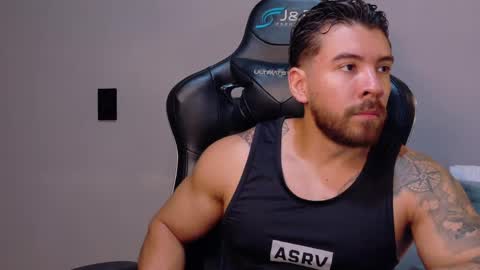 Snapshot of dreammr1 chatting on April 2026 10:55:01 PM cris online show from April 2026 10:55:01 PM