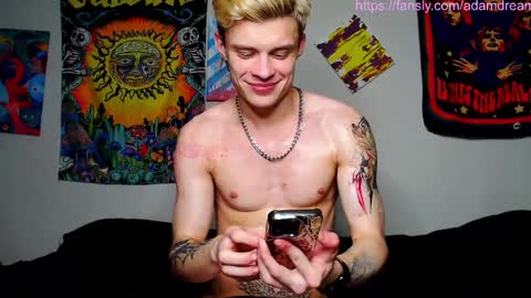 Snapshot of dreamyadam chatting on April 2026 03:42:02 PM Adam Dream online show from April 2026 03:42:02 PM