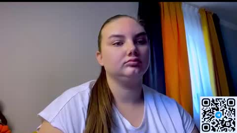 Snapshot of dreamyblushfairy chatting on July 2026 08:20:01 AM Mila online show from July 2026 08:20:01 AM
