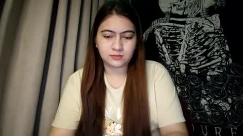 Snapshot of dreamycreamyst chatting on February 2025 02:32:01 PM dreamycreamyst online show from February 2025 02:32:01 PM