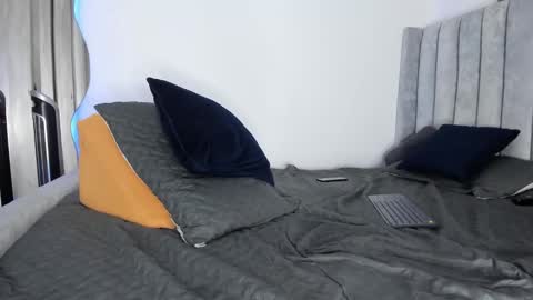 Kevin online show from September 2025 08:31:01 PM