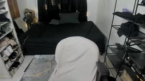 dres4u online show from June 2026 07:07:01 AM