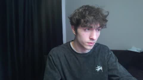 Snapshot of dress_air chatting on April 2026 10:49:02 AM Air online show from April 2026 10:49:02 AM