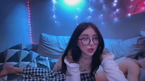 Tara  Sonny online show from February 2025 03:52:02 AM