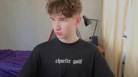 Snapshot of drinklinov chatting on April 2026 01:12:01 PM Mark online show from April 2026 01:12:01 PM