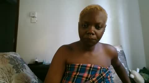 Kimberly online show from December 2025 08:08:02 AM