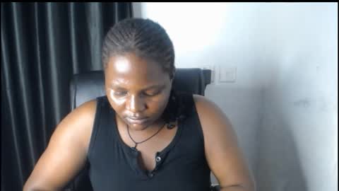 Snapshot of dripping_pussy0 chatting on September 2025 05:11:01 AM Layla online show from September 2025 05:11:01 AM