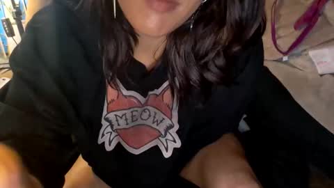 Snapshot of drippinglilygagwell chatting on November 2025 02:12:01 AM drippinglilygagwell online show from November 2025 02:12:01 AM