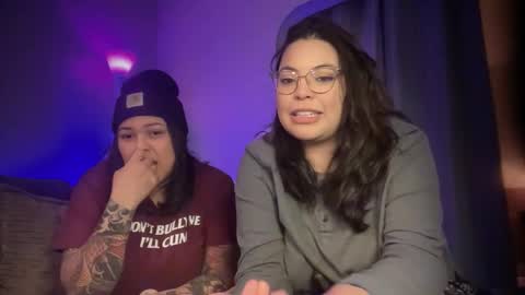 Drizzypeach602 online show from November 2025 05:00:02 AM