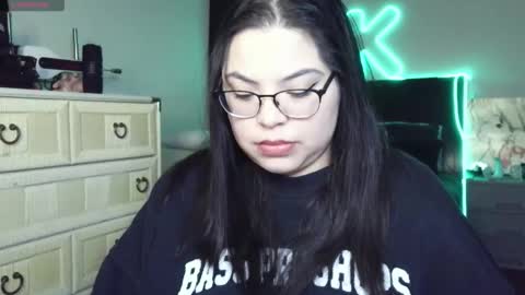 Snapshot of drizzypeach602 chatting on March 2026 02:37:01 AM Drizzypeach602 online show from March 2026 02:37:01 AM