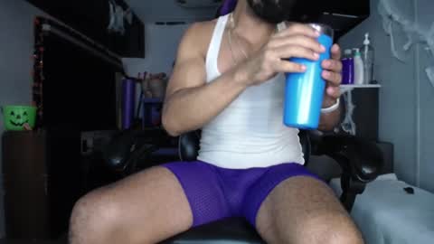 Snapshot of drizzys_room chatting on October 2025 03:28:01 AM DirtyDrizzy online show from October 2025 03:28:01 AM