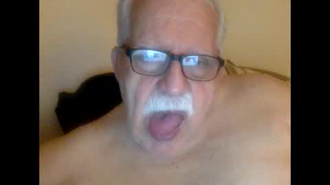 drnick069 online show from October 2025 08:01:01 AM