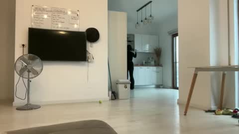 Dr. Resa online show from October 2025 06:16:02 AM