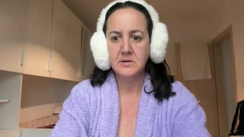 Dr. Resa online show from February 2026 06:21:02 AM